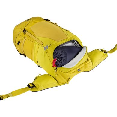 Рюкзак туристический Deuter Futura 32 л 8206 Turmeric-Greencurry